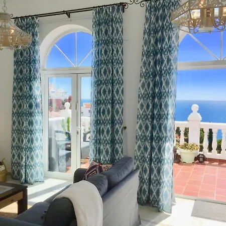 Villa Ladera Del Mar 1, *
