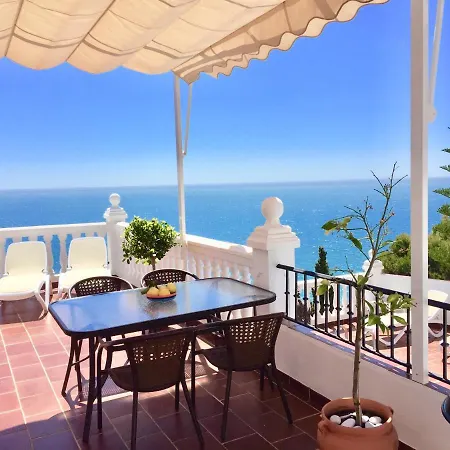 Ladera Del Mar 1, *
